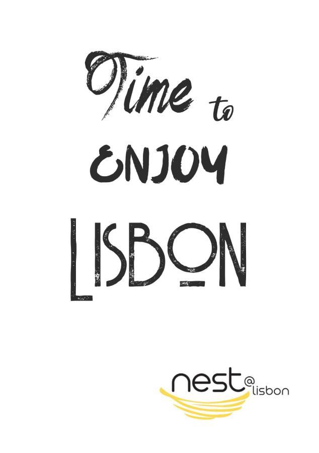 Feel Home in this Stunning Renovated Nest in Graça Lissabon Buitenkant foto