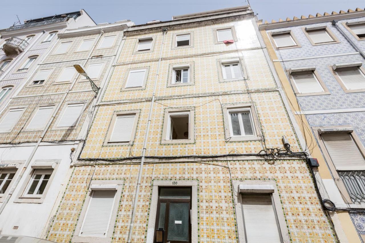Feel Home in this Stunning Renovated Nest in Graça Lissabon Buitenkant foto