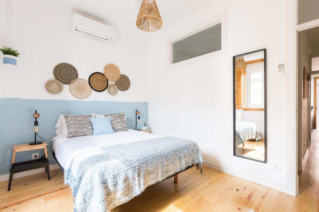 Feel Home in this Stunning Renovated Nest in Graça Lissabon Buitenkant foto