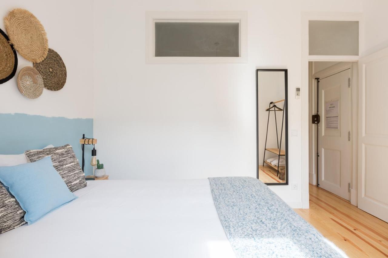 Feel Home in this Stunning Renovated Nest in Graça Lissabon Buitenkant foto